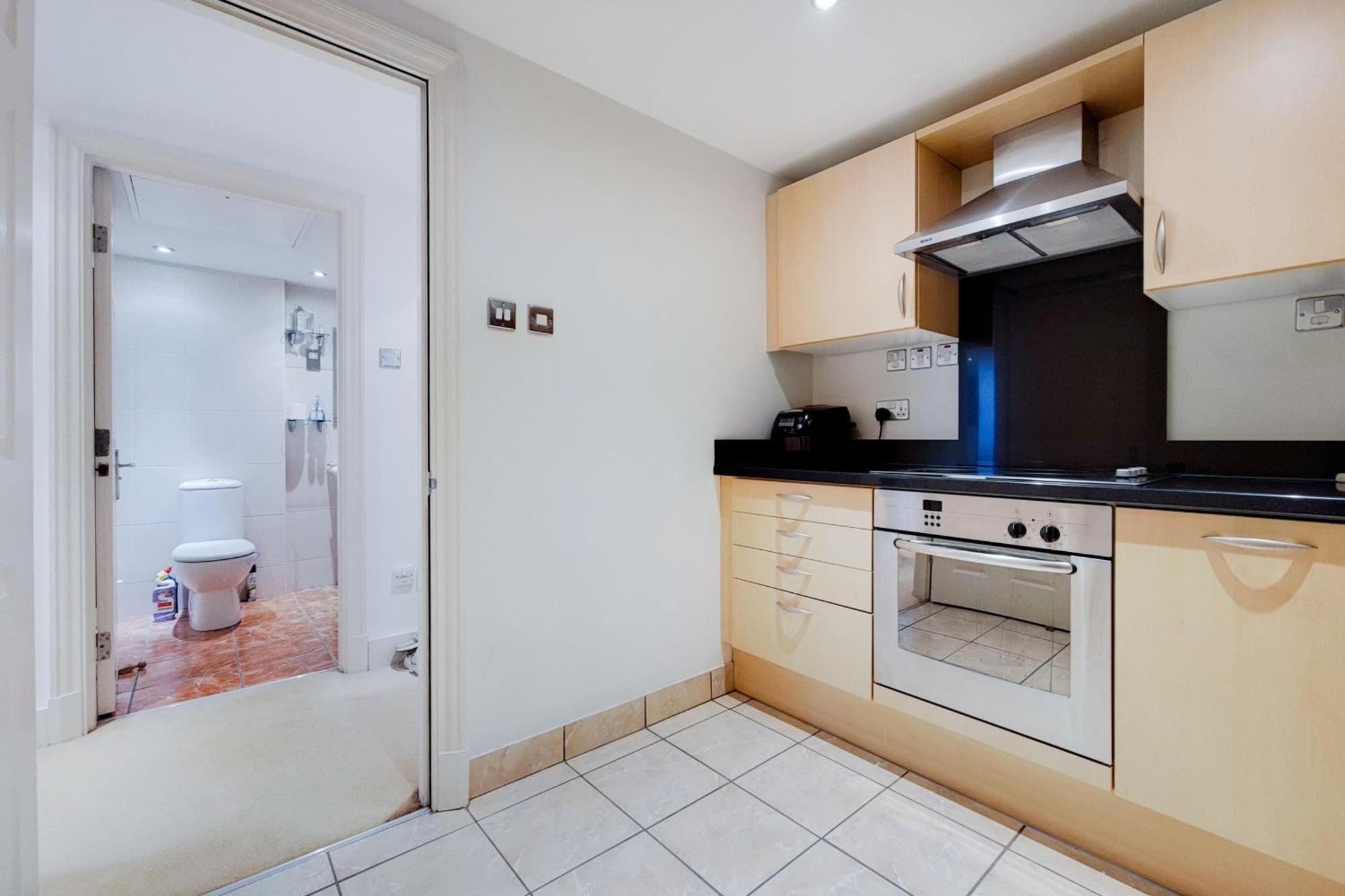 South Kensington - Point West Residences Лондон Экстерьер фото