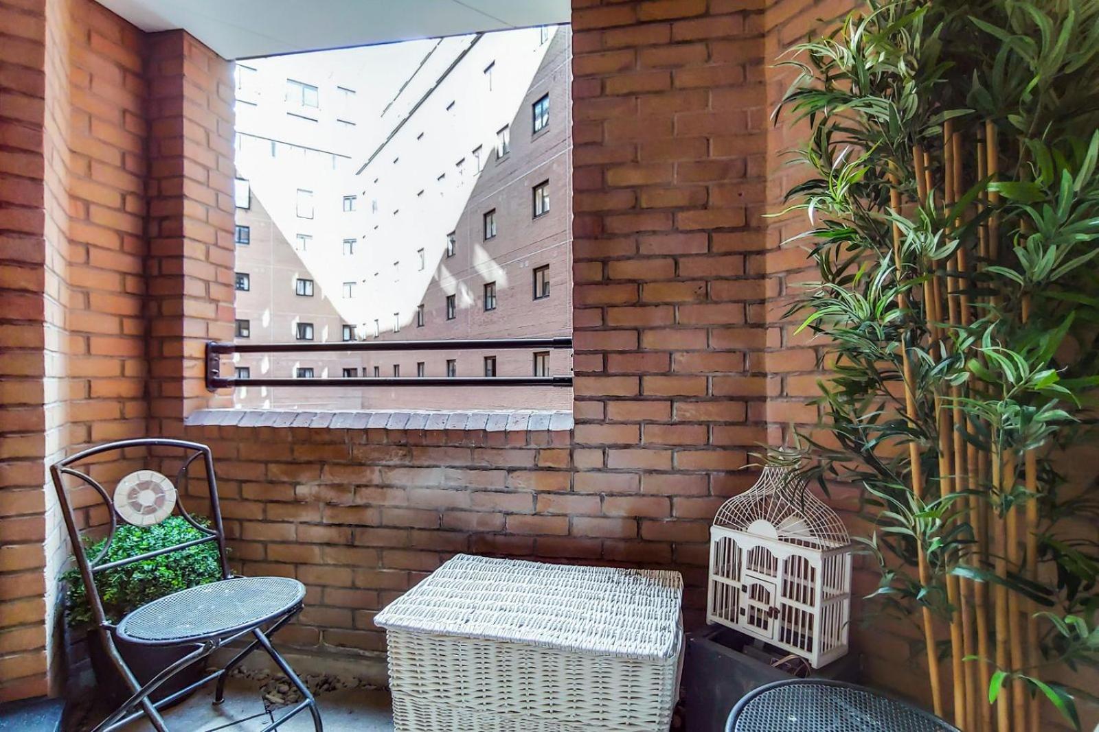 South Kensington - Point West Residences Лондон Экстерьер фото